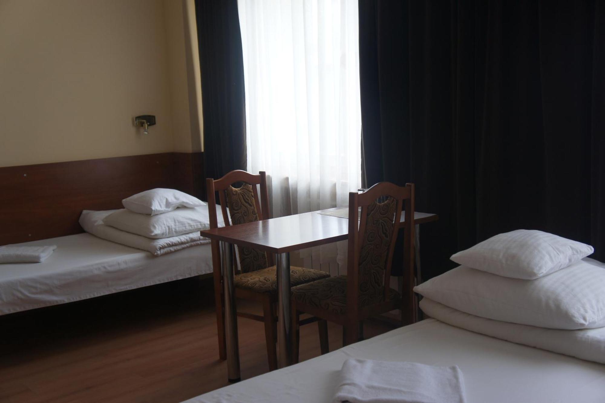 Nu Hotel Лодзь Экстерьер фото