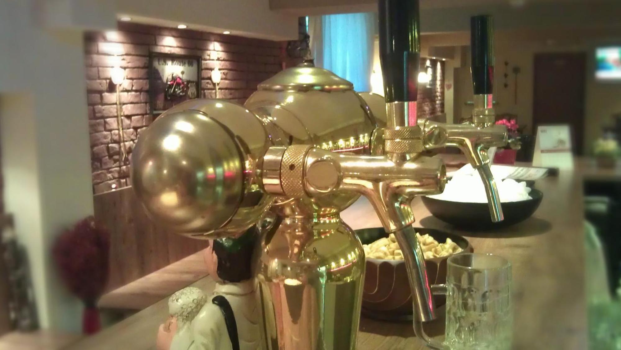 Nu Hotel Лодзь Экстерьер фото