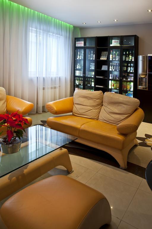 Nu Hotel Лодзь Экстерьер фото